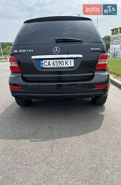 Внедорожник / Кроссовер Mercedes-Benz M-Class 2009 в Умани