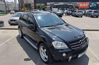 Внедорожник / Кроссовер Mercedes-Benz M-Class 2008 в 