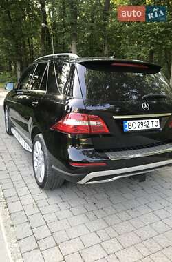 Внедорожник / Кроссовер Mercedes-Benz M-Class 2014 в 