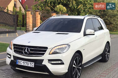Внедорожник / Кроссовер Mercedes-Benz M-Class 2012 в 
