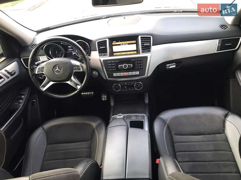 Позашляховик / Кросовер Mercedes-Benz M-Class 2012 в Луцьку