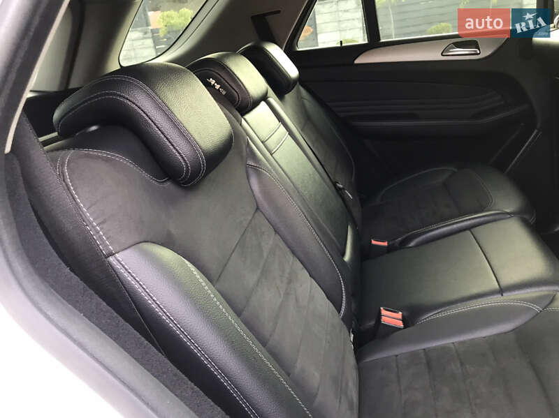 Позашляховик / Кросовер Mercedes-Benz M-Class 2012 в Луцьку