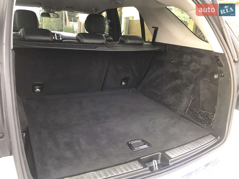Позашляховик / Кросовер Mercedes-Benz M-Class 2012 в Луцьку