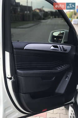 Внедорожник / Кроссовер Mercedes-Benz M-Class 2012 в 