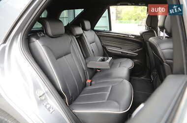 Внедорожник / Кроссовер Mercedes-Benz M-Class 2011 в 