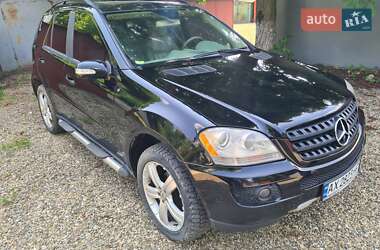 Внедорожник / Кроссовер Mercedes-Benz M-Class 2007 в 