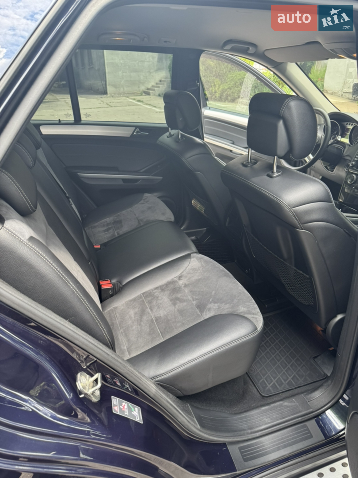 2010 Mercedes-Benz M-klasse - мініатюра 12