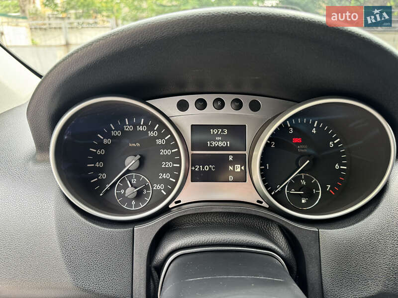 Позашляховик / Кросовер Mercedes-Benz M-Class 2010 в Одесі