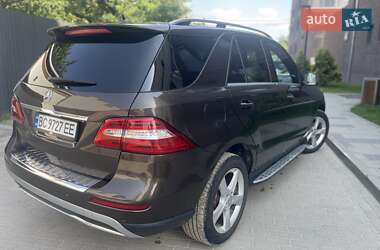 Внедорожник / Кроссовер Mercedes-Benz M-Class 2014 в 