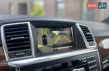 Внедорожник / Кроссовер Mercedes-Benz M-Class 2014 в 
