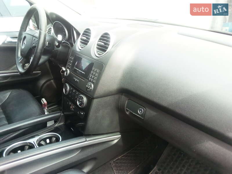 Внедорожник / Кроссовер Mercedes-Benz M-Class 2008 в Харькове