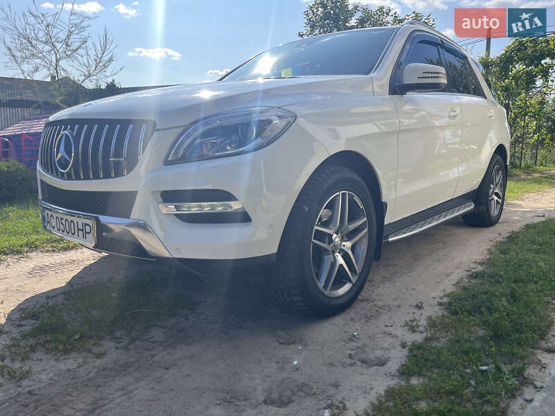Внедорожник / Кроссовер Mercedes-Benz M-Class 2013 в Камне-Каширском