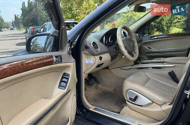 Внедорожник / Кроссовер Mercedes-Benz M-Class 2006 в 