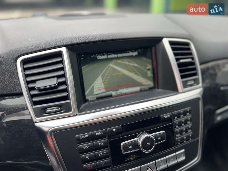 Внедорожник / Кроссовер Mercedes-Benz M-Class 2013 в Киеве