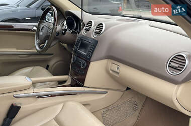 Внедорожник / Кроссовер Mercedes-Benz M-Class 2008 в 