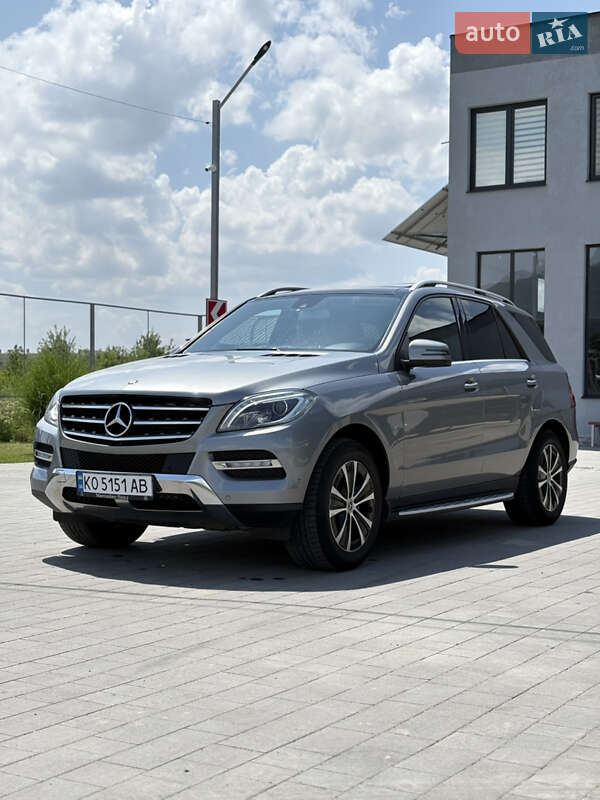 Внедорожник / Кроссовер Mercedes-Benz M-Class 2012 в Виноградове