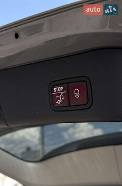 Внедорожник / Кроссовер Mercedes-Benz M-Class 2012 в 