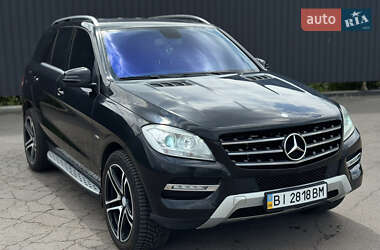 Внедорожник / Кроссовер Mercedes-Benz M-Class 2012 в 