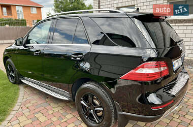 Внедорожник / Кроссовер Mercedes-Benz M-Class 2014 в 