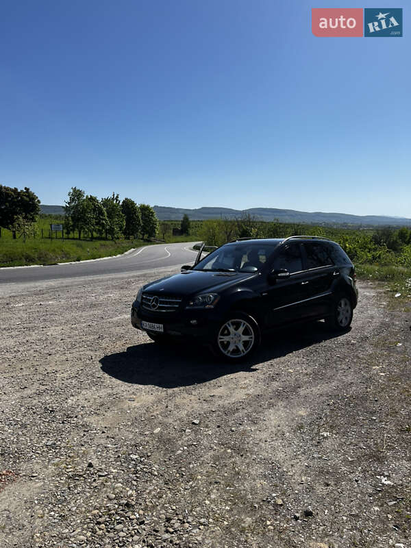 Позашляховик / Кросовер Mercedes-Benz M-Class 2008 в Ужгороді