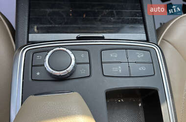 Внедорожник / Кроссовер Mercedes-Benz M-Class 2013 в 