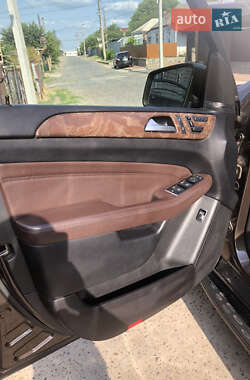 Внедорожник / Кроссовер Mercedes-Benz M-Class 2012 в 