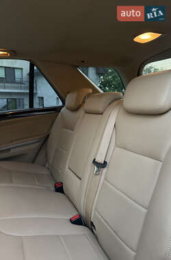 Внедорожник / Кроссовер Mercedes-Benz M-Class 2011 в 