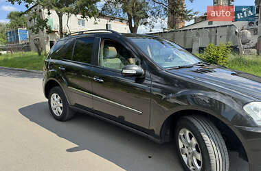 Внедорожник / Кроссовер Mercedes-Benz M-Class 2008 в 