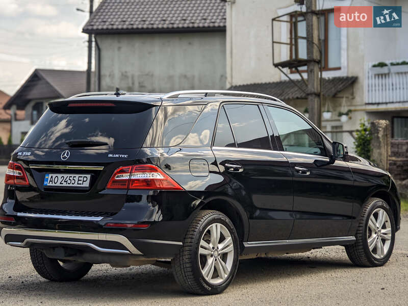 Позашляховик / Кросовер Mercedes-Benz M-Class 2014 в Виноградові