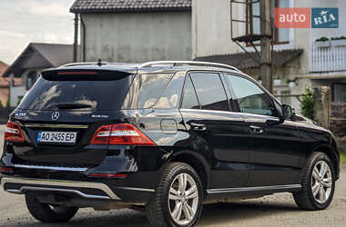 Внедорожник / Кроссовер Mercedes-Benz M-Class 2014 в 