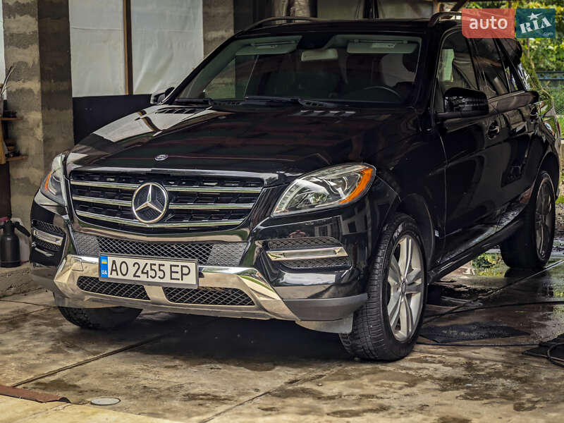 Позашляховик / Кросовер Mercedes-Benz M-Class 2014 в Виноградові