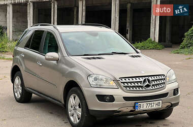 Позашляховик / Кросовер Mercedes-Benz M-Class 2006 в Лубнах