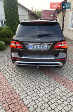 Внедорожник / Кроссовер Mercedes-Benz M-Class 2014 в 
