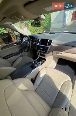 Внедорожник / Кроссовер Mercedes-Benz M-Class 2014 в 