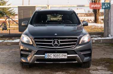 Позашляховик / Кросовер Mercedes-Benz M-Class 2014 в 