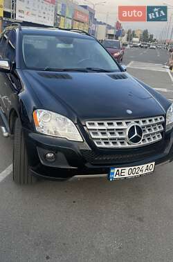 Внедорожник / Кроссовер Mercedes-Benz M-Class 2008 в 