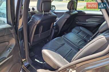 Внедорожник / Кроссовер Mercedes-Benz M-Class 2009 в 