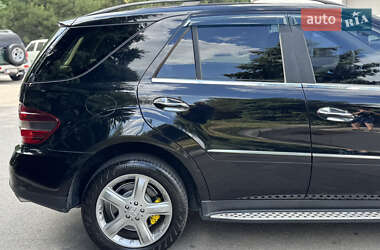 Внедорожник / Кроссовер Mercedes-Benz M-Class 2007 в 