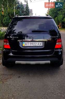 Внедорожник / Кроссовер Mercedes-Benz M-Class 2007 в 