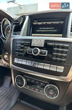 Внедорожник / Кроссовер Mercedes-Benz M-Class 2014 в 