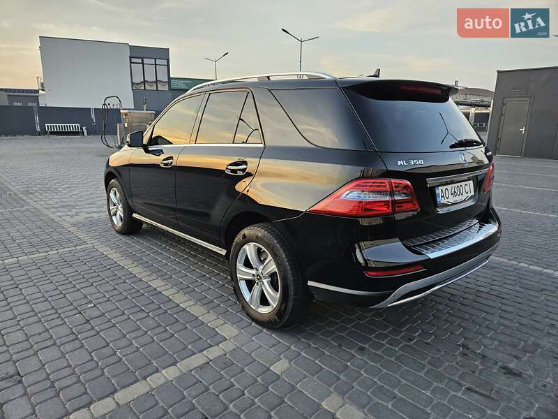 Внедорожник / Кроссовер Mercedes-Benz M-Class 2013 в 