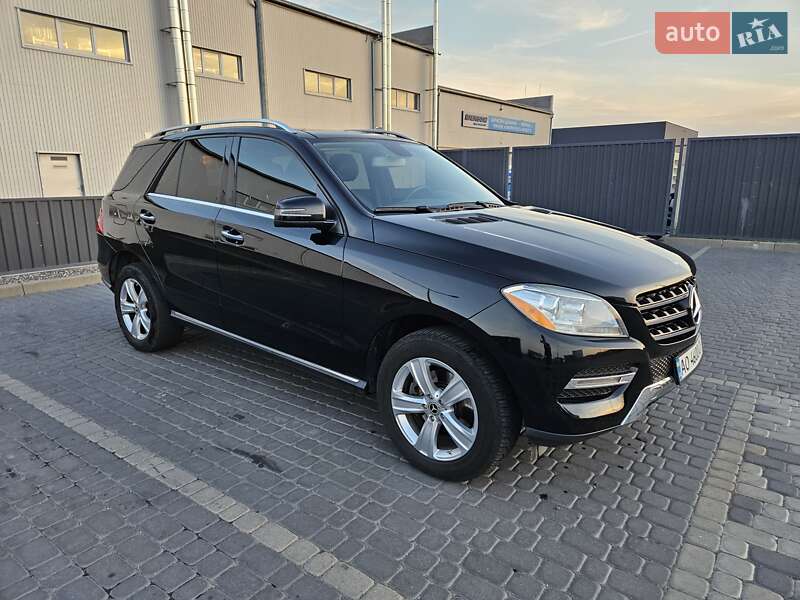 Внедорожник / Кроссовер Mercedes-Benz M-Class 2013 в Мукачево
