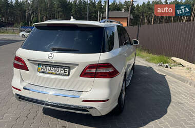 Внедорожник / Кроссовер Mercedes-Benz M-Class 2013 в 