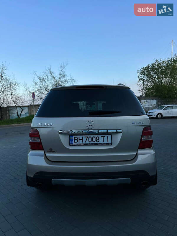 Внедорожник / Кроссовер Mercedes-Benz M-Class 2007 в Одессе