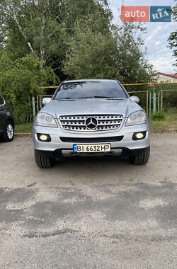 Позашляховик / Кросовер Mercedes-Benz M-Class 2007 в 