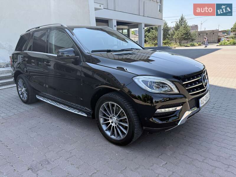Внедорожник / Кроссовер Mercedes-Benz M-Class 2013 в Ивано-Франковске