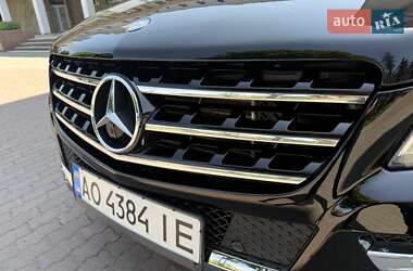 Внедорожник / Кроссовер Mercedes-Benz M-Class 2013 в 