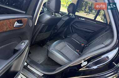 Внедорожник / Кроссовер Mercedes-Benz M-Class 2013 в 
