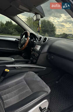 Внедорожник / Кроссовер Mercedes-Benz M-Class 2007 в 