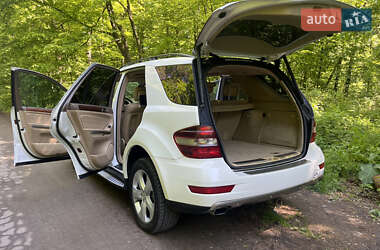 Внедорожник / Кроссовер Mercedes-Benz M-Class 2008 в 